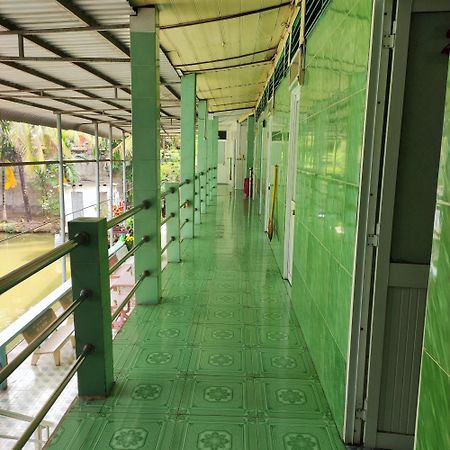 Khach San 20 Hotel Chau Doc Buitenkant foto