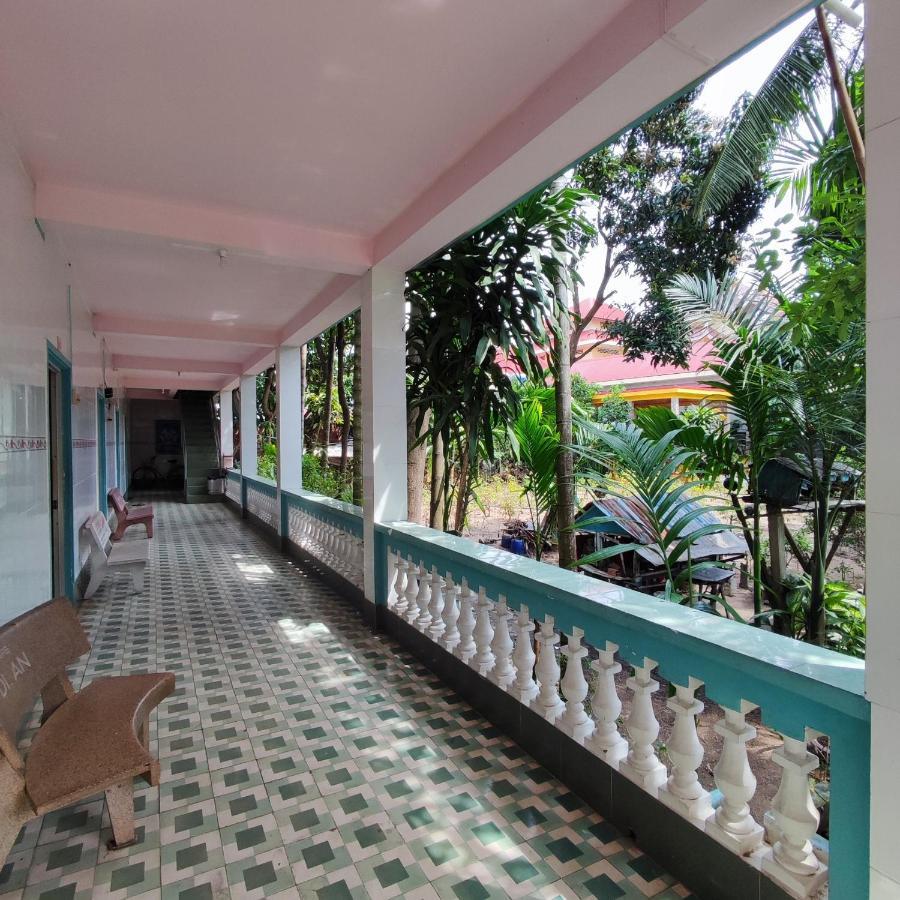 Khach San 20 Hotel Chau Doc Buitenkant foto