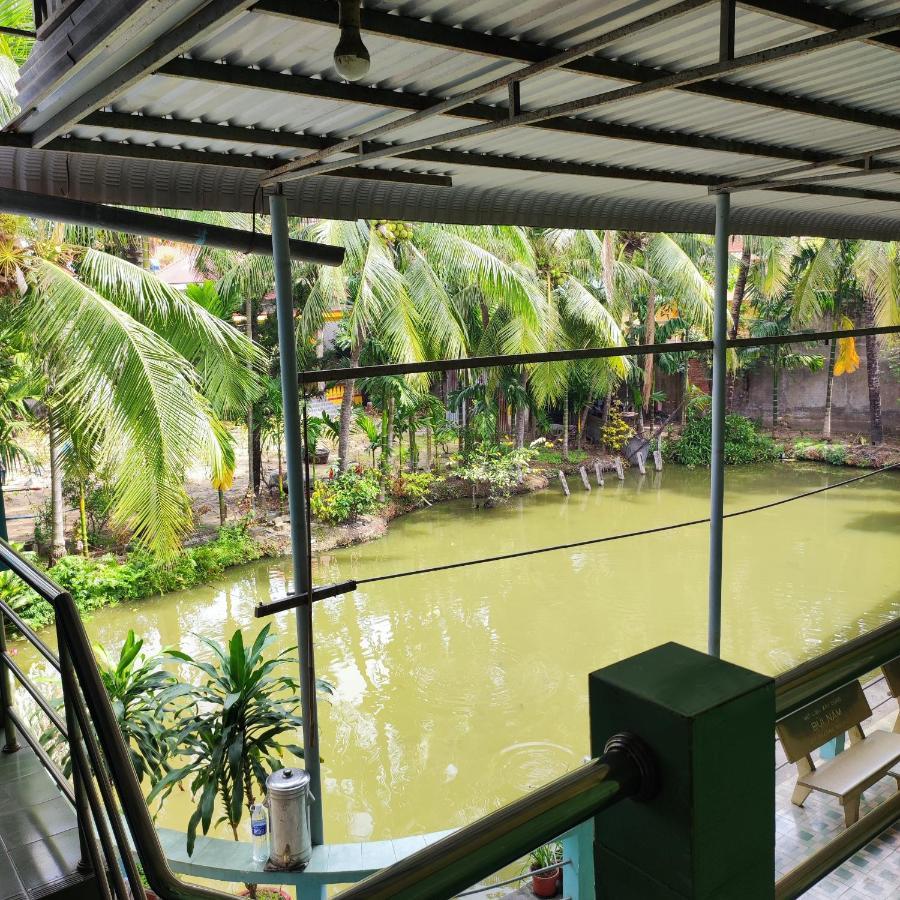 Khach San 20 Hotel Chau Doc Buitenkant foto