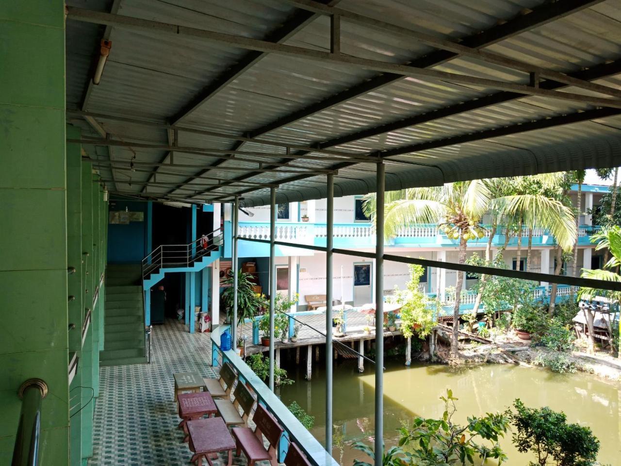 Khach San 20 Hotel Chau Doc Buitenkant foto