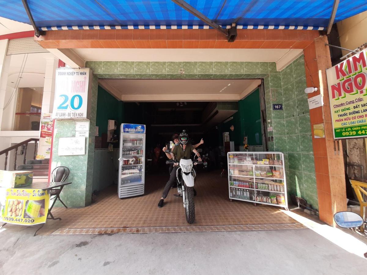 Khach San 20 Hotel Chau Doc Buitenkant foto